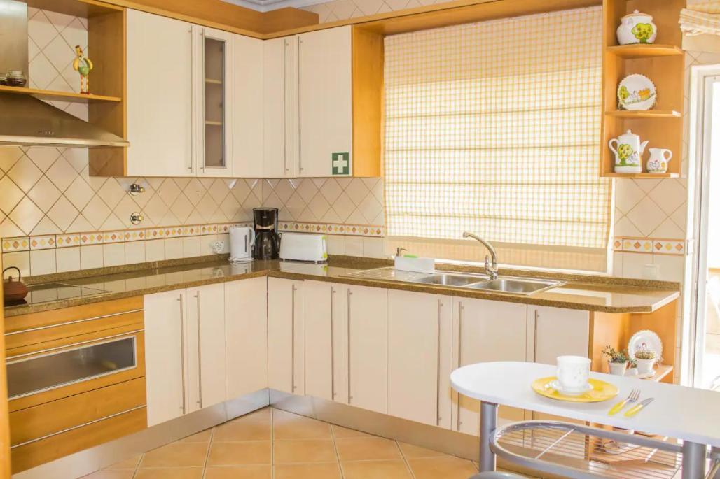 Blife Olaya Private Rooms Ольян Экстерьер фото